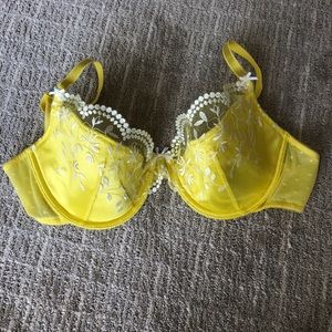 Yellow bra